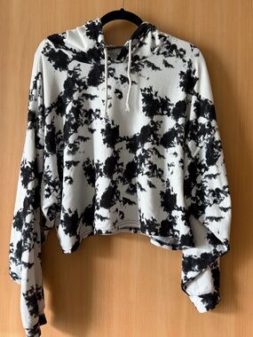 Black & White Tie-Dye Hoodie